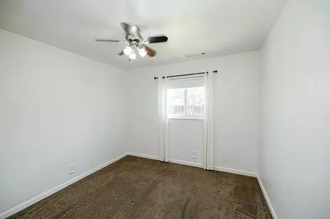 Bedroom - 1509 Lorainne Ave, Modesto, CA 95350 photo 4 of 7