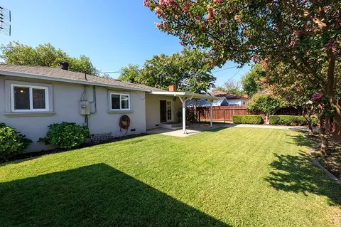 Exterior - 1509 Lorainne Ave, Modesto, CA 95350 photo 14 of 17