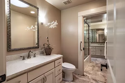Bath - 7108 Hillcrest Dr, Modesto, CA 95356 photo 8 of 9