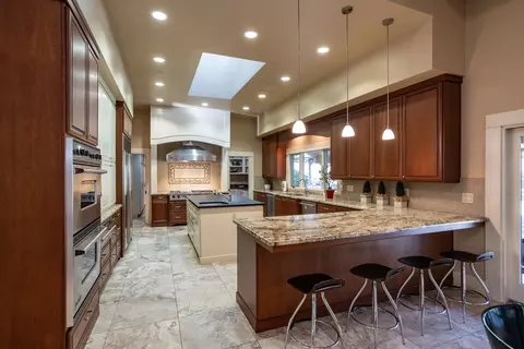 Kitchen - 7108 Hillcrest Dr, Modesto, CA 95356 photo 1 of 6