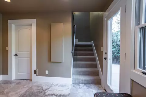 Entry Way - 7108 Hillcrest Dr, Modesto, CA 95356 photo 5 of 5