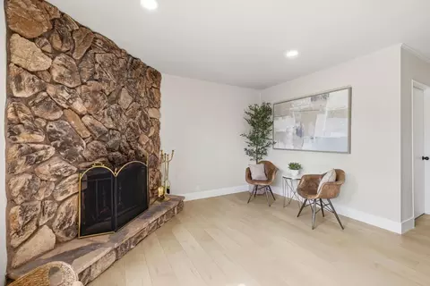 Living - 5957 Ranger Way, Carmichael, CA 95608 photo 5 of 5