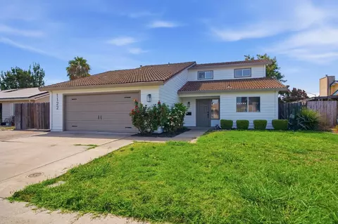 1122 Morning Dew Pl, Stockton, CA 95210