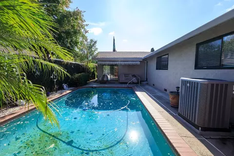 Exterior - 1509 Duckart Way, Modesto, CA 95355 photo 11 of 15