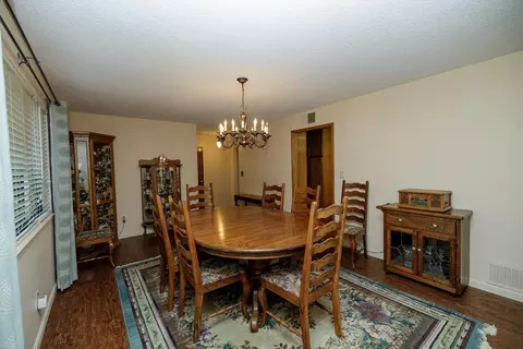 Dining - 1509 Duckart Way, Modesto, CA 95355 photo 2 of 4