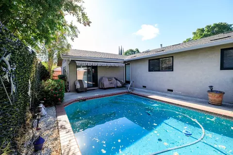 Exterior - 1509 Duckart Way, Modesto, CA 95355 photo 12 of 15