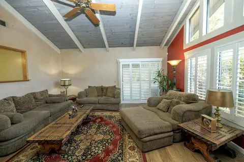 Living - 1509 Duckart Way, Modesto, CA 95355 photo 3 of 5