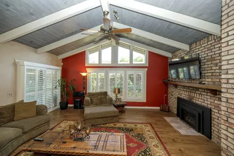 Living - 1509 Duckart Way, Modesto, CA 95355 photo 1 of 5