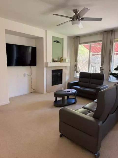 Living - 832 Alpine St, Jackson, CA 95642 photo 1 of 2
