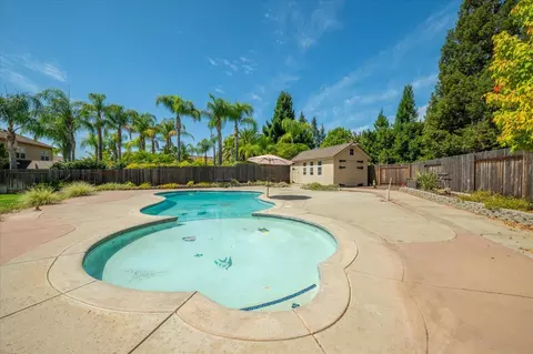 Exterior - 11024 Essey Cir, Mather, CA 95655 photo 6 of 14