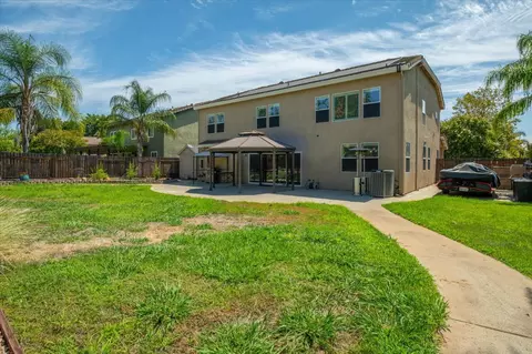 Exterior - 11024 Essey Cir, Mather, CA 95655 photo 9 of 14
