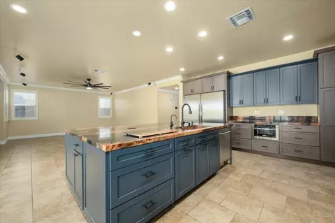Kitchen - 11024 Essey Cir, Mather, CA 95655 photo 3 of 8