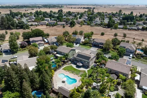 View/Area - 11024 Essey Cir, Mather, CA 95655 photo 8 of 10