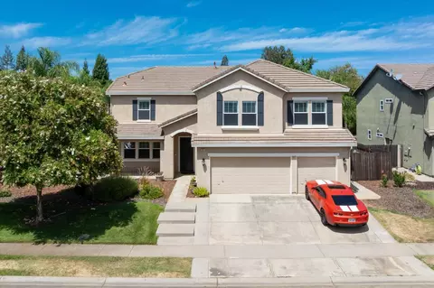 Exterior - 11024 Essey Cir, Mather, CA 95655 photo 12 of 14