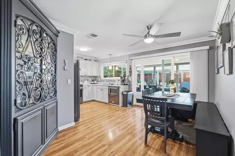 6634 Badger Ct, Sacramento, CA 95842
