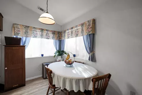 Dining - 552 Westfield Pl, Patterson, CA 95363 photo 1 of 1