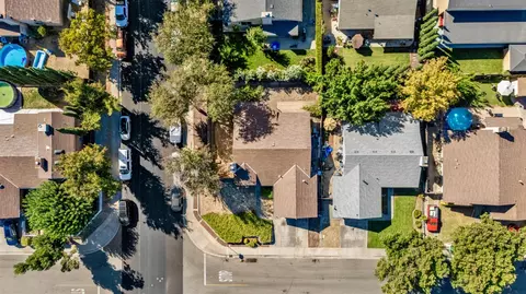 View/Area - 552 Westfield Pl, Patterson, CA 95363 photo 3 of 6