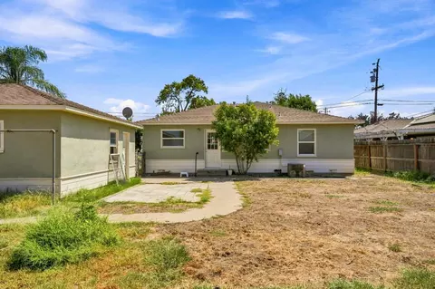 Exterior - 2014 Lydia St, Escalon, CA 95320 photo 6 of 9