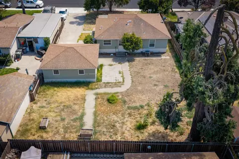 View/Area - 2014 Lydia St, Escalon, CA 95320 photo 3 of 4
