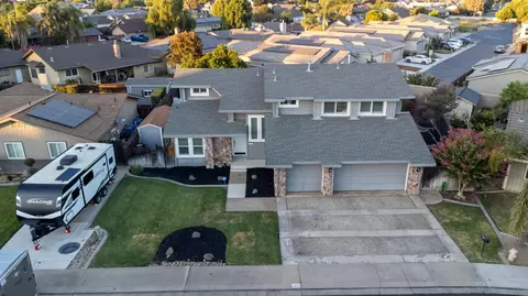 View/Area - 1412 Oakridge Ct, Modesto, CA 95351 photo 1 of 6