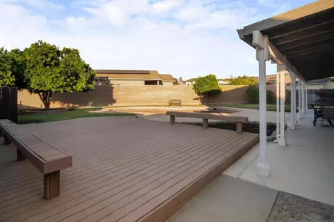 Exterior - 1412 Oakridge Ct, Modesto, CA 95351 photo 9 of 9