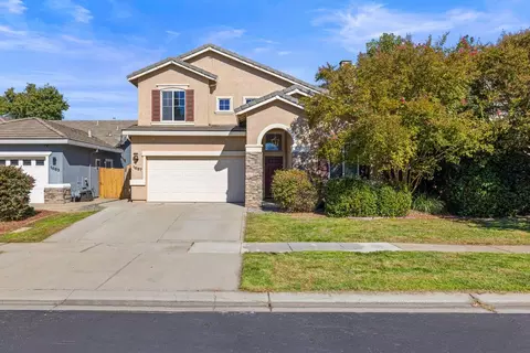1687 Dunsmuir Way, Plumas Lake, CA 95961