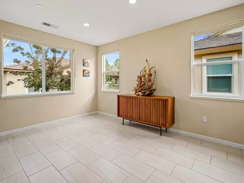 Living - 1415 Cypress Ln, Placerville, CA 95667 photo 3 of 4