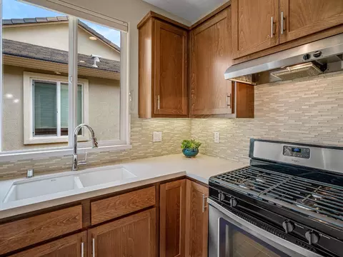 Kitchen - 1415 Cypress Ln, Placerville, CA 95667 photo 3 of 4