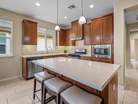 Kitchen - 1415 Cypress Ln, Placerville, CA 95667 photo 2 of 4