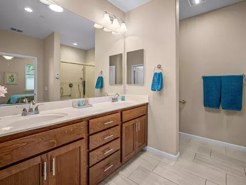 Bath - 1415 Cypress Ln, Placerville, CA 95667 photo 3 of 3