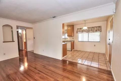 Living - 430 Delano St, Elverta, CA 95626 photo 5 of 8