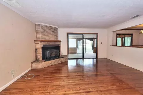 Living - 430 Delano St, Elverta, CA 95626 photo 2 of 8
