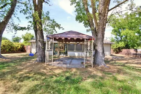 Exterior - 430 Delano St, Elverta, CA 95626 photo 5 of 10