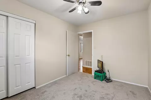 Bedroom - 6241 Gena Ct, Carmichael, CA 95608 photo 4 of 7