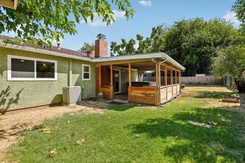 Exterior - 6241 Gena Ct, Carmichael, CA 95608 photo 6 of 10
