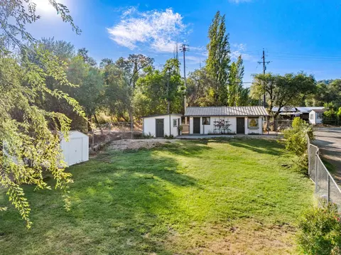 Exterior - 1515 Main St, Douglas Flat, CA 95229 photo 3 of 15