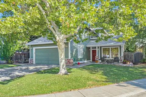 Exterior - 2609 Pepperdine Pl, Davis, CA 95618 photo 9 of 17