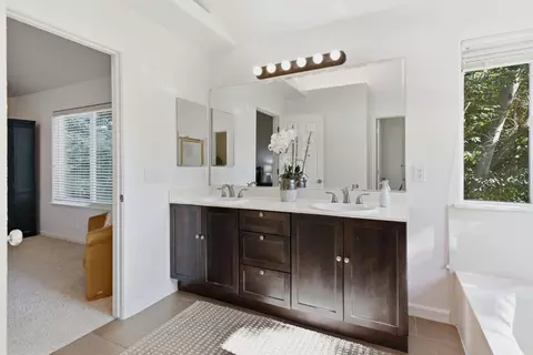 Bath - 2609 Pepperdine Pl, Davis, CA 95618 photo 7 of 7