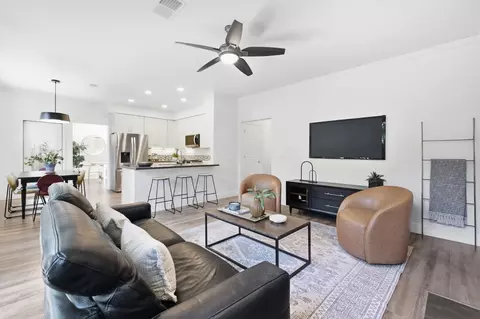 Living - 2609 Pepperdine Pl, Davis, CA 95618 photo 3 of 4