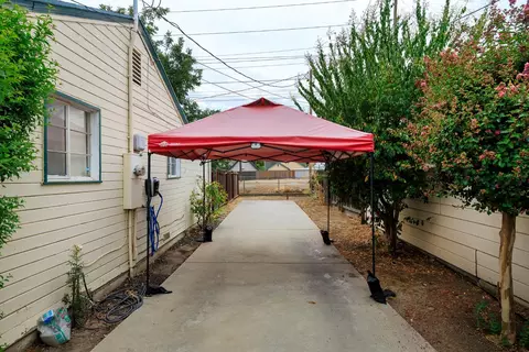 Exterior - 148 Frances Ave, Modesto, CA 95354 photo 9 of 11