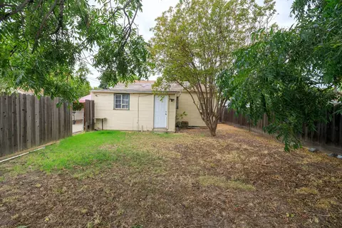 Exterior - 148 Frances Ave, Modesto, CA 95354 photo 11 of 11
