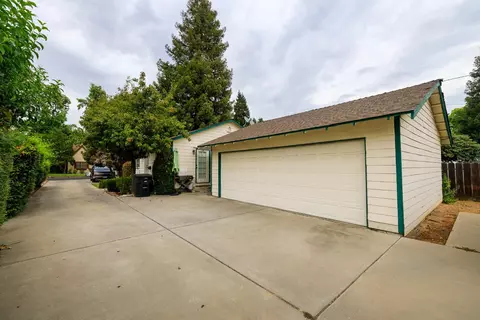 Exterior - 148 Frances Ave, Modesto, CA 95354 photo 3 of 11