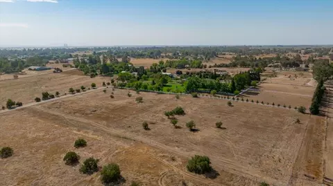 9833 La Clair, Wilton, CA 95693 photo 8