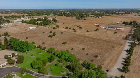 9833 La Clair, Wilton, CA 95693 photo 13