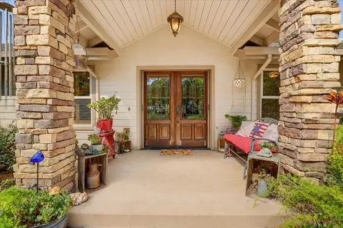Exterior - 14680 Wolf Rd, Grass Valley, CA 95949 photo 3 of 32