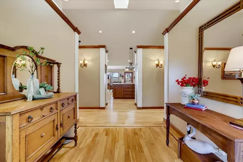 Entry Way - 14680 Wolf Rd, Grass Valley, CA 95949 photo 2 of 2