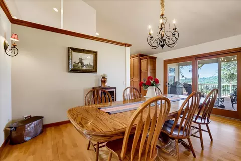 Dining - 14680 Wolf Rd, Grass Valley, CA 95949 photo 6 of 8