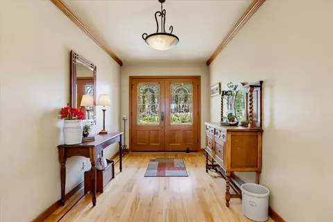 Entry Way - 14680 Wolf Rd, Grass Valley, CA 95949 photo 1 of 2
