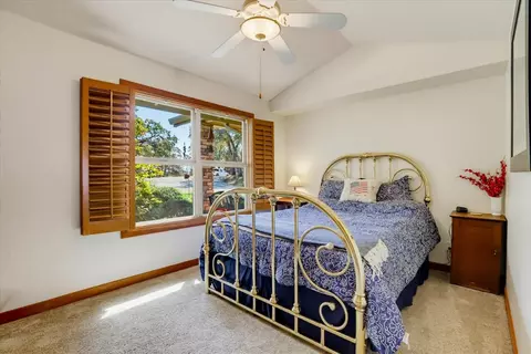 Bedroom - 14680 Wolf Rd, Grass Valley, CA 95949 photo 6 of 12