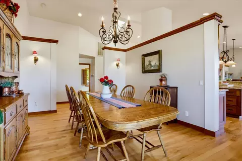 Dining - 14680 Wolf Rd, Grass Valley, CA 95949 photo 8 of 8